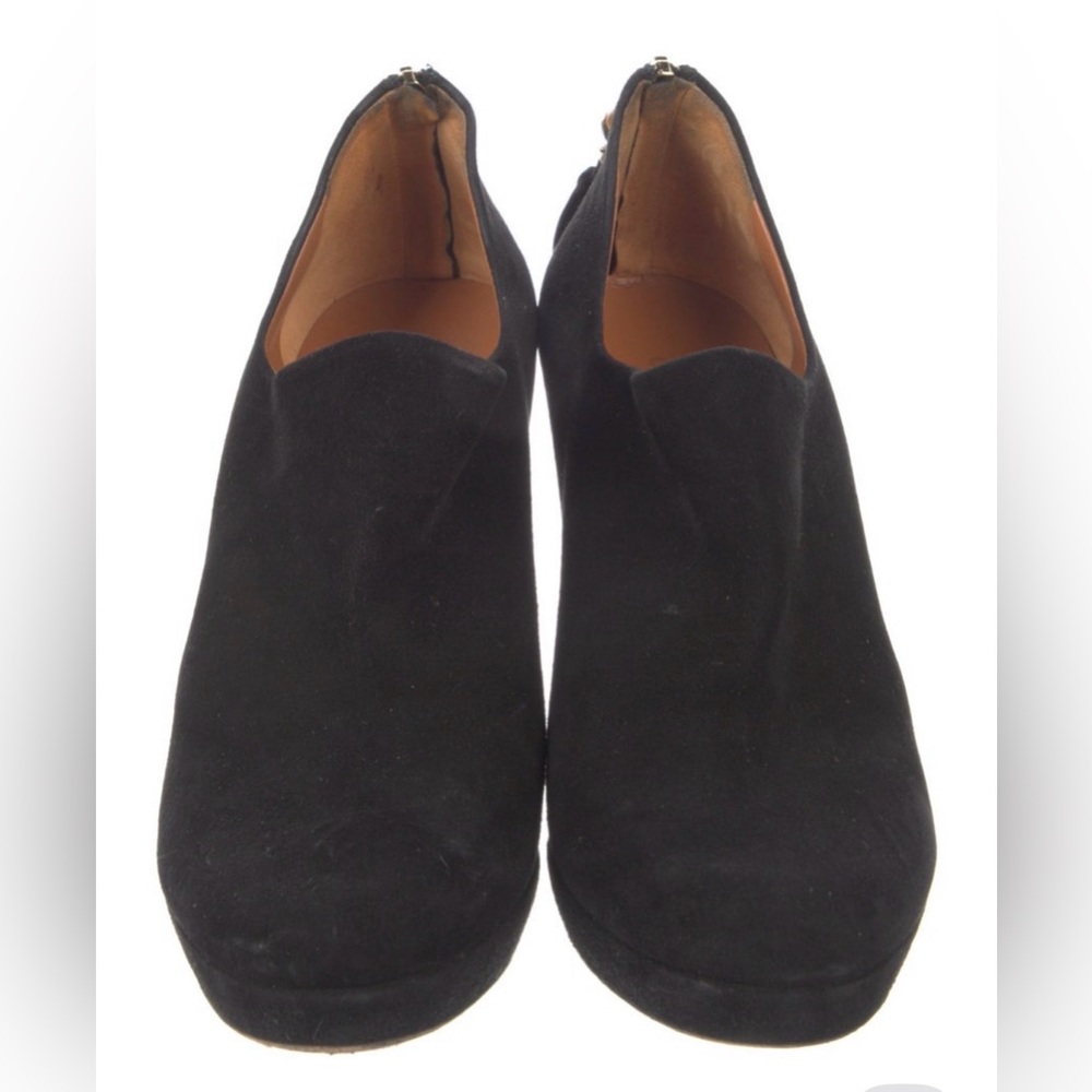 Gucci Black Ankle Booties with Tassel - Picture 4 of 11